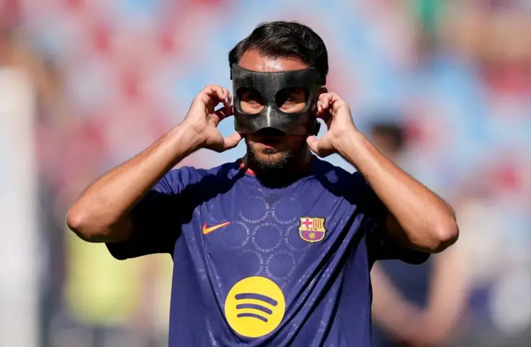 Eric Garcia Digantikan karena Tidak Nyaman dengan Lutut