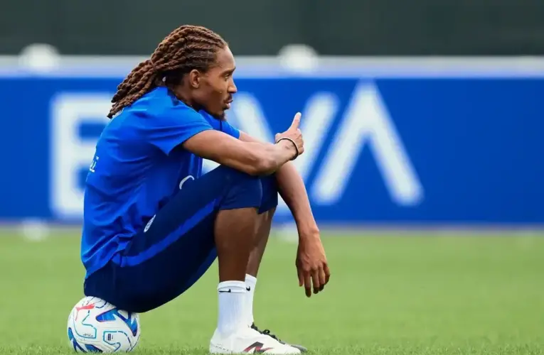 Setelah Kesulitan di Tottenham, Spence Siap Jalani Latihan Penuh di Inter